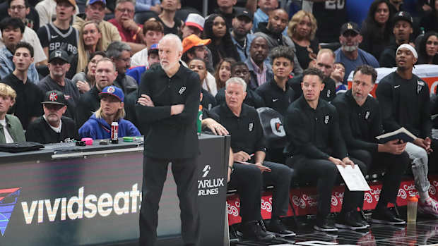 Entrenador de los Spurs, Gregg Popovich,